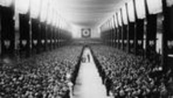 NSDAP-Mitgliederkartei: War Opa ein Nazi? Und was es bedeutet, wenn ja