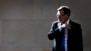 nato: wadephul besorgt über trumps drohungen eines nato-austritts