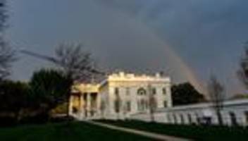 us-Überblick am morgen: entlassungen in armee und justizministerium, ballsaal genehmigt