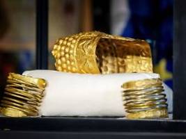 Einbruch in Museum: Goldhelm von unschätzbarem Wert nach Raub wieder aufgetaucht