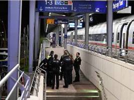 täter soll polizeibekannt sein: staatsschutz ermittelt nach anschlagsdrohung im ice