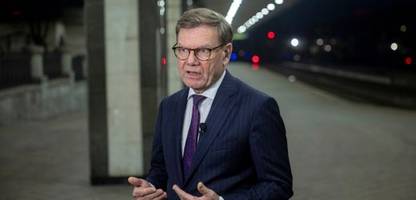 krieg in nahost: johann wadephul besorgt über nato-austrittsdrohung von donald trump