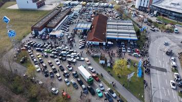 „carfreitag“ 2026 in hamburg-allermöhe: autoposer belagern aral-tankstelle