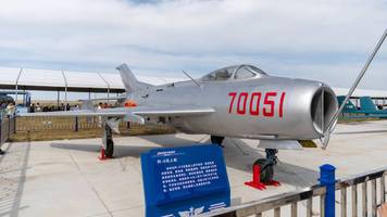 China hat aus Kampfflugzeugen umgebaute Angriffsdrohnen in der Nähe von Taiwan stationiert