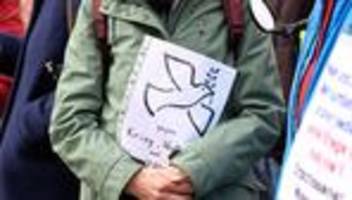 Friedensdemonstrationen: Ostermärsche für den Frieden gehen weiter