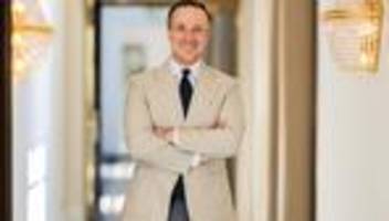 Modesünde?: Joe Laschet: Jogginghosen am Flughafen sind respektlos