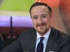 Nicht euer Schlafzimmer: Joe Laschet regt sich über Deutsche in Jogginghosen am Flughafen auf