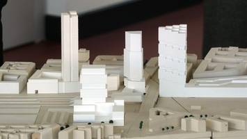 hochhaus an der warschauer straße: jetzt gibt es ein tierisches problem