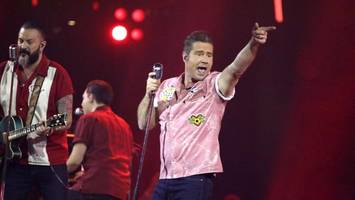 von howard carpendale bis dick brave: hamburgs beste konzerte im april