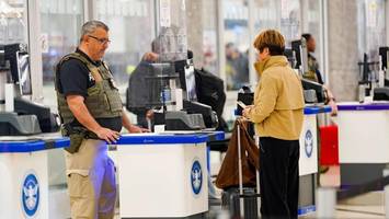 anwältin stellt klar: „an der us-grenze gibt es kein recht auf privatsphäre“