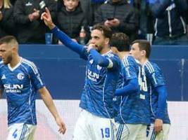 drama im tabellenkeller: fc schalke 04 schießt die großen personalsorgen einfach weg