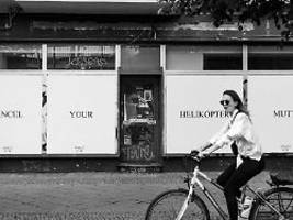 Von Raben- bis Filter-Mutter: Wenn Eltern alle Hindernisse aus dem Weg räumen