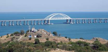 ukraine-krieg: russischer frachter im asowschen meer gesunken