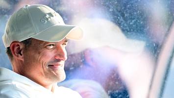 Blessin überrascht mit Startelf: Mit diesem Stürmer war nicht zu rechnen