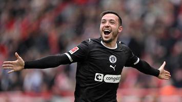 Pereira Lage Kandidat fürs Tor des Monats, ein Wechsel geht komplett schief