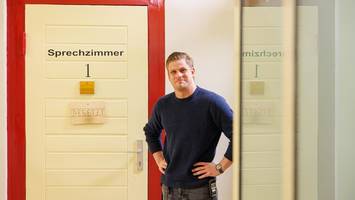 „ich nehme sie, wie sie sind“: psychologe über die arbeit mit gewaltstraftätern