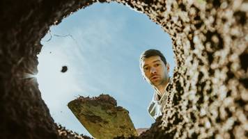 Körperspenden und Feuergäber boomen: So günstig kann der Tod sein