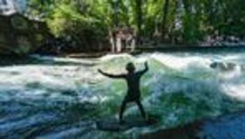 münchen: eisbachwelle ist wieder nahezu verschwunden