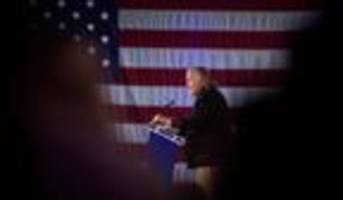 Vertrauter von Donald Trump: US-Gericht ermöglicht Einstellung von Verfahren gegen Steve Bannon