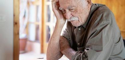 Janosch meldet sich zu Wort: »Alles, was man nicht braucht, muss man verschenken«