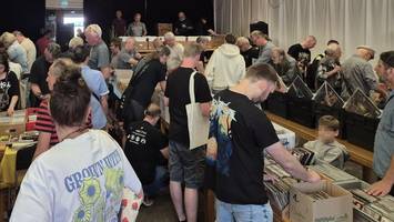 nach riesenerfolg: plattenbörse im kranhaus hat dieses mal mehr auswahl