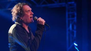 Die Sterne in Hamburg: Bumsvoller Club, von Kopf bis Fuß auf Liebe eingestellt