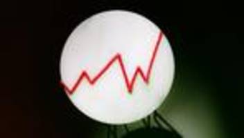 Insiderhandel: Nur 15 Minuten vor Trumps Post setzten sie Millionen. Ausgerechnet