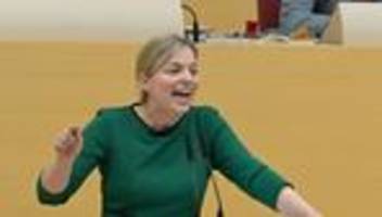 Internet: Schulze fordert Social-Media-Altersgrenze ab 13 Jahren