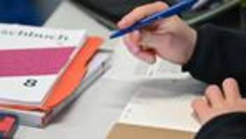 Schule: Lehrerverband sieht Hausaufgaben durch KI bedroht