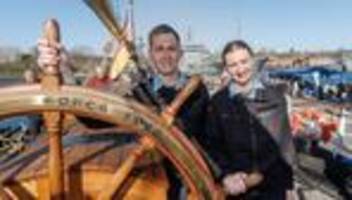 Segelschulschiff der Marine: Crew der Gorch Fock segelt nach Amerika