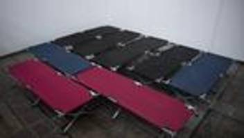 migration: zahl der asyl-erstanträge sinkt im ersten quartal deutlich