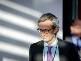 außenpolitik: der problemlöser im hintergrund