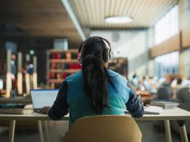 einwanderung: berlin will hunderte indische studierende ausweisen