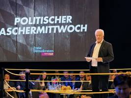 glosse: das streiflicht: Älteren männern drohen derzeit manche unannehmlichkeiten – dennoch können sie sich glücklich schätzen