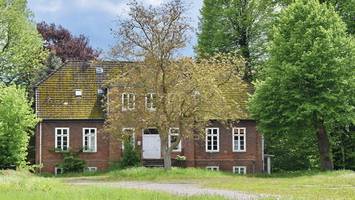 gutshaus riepenburg: stadt plant verkauf des historischen gebäudes