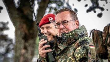 bundeswehr – abmelden bei langen reisen? hamburgs politik und junge männer empört