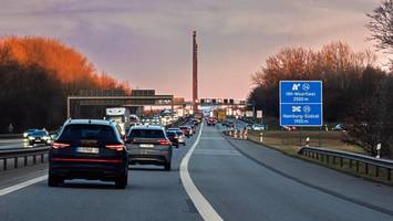 Schwertransporte nach Reinbek rollen über Norderelbbrücke – A1 gesperrt