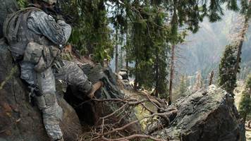 us-flieger konnte dank hightech-ortungsgerät aus dem iran gerettet werden