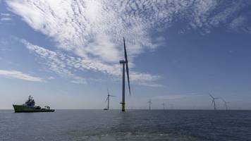 der größte windpark der welt, der 3,3 millionen haushalte mit strom versorgen soll, hat gerade einen wichtigen schalter umgelegt