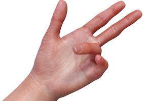 Knoten/Knubbel in der Handfläche: Ursachen und was Sie tun können