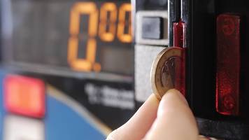 sozialhilfeempfänger muss 2625 euro an gemeinde zurückzahlen, nachdem er beim glücksspiel erwischt wurde