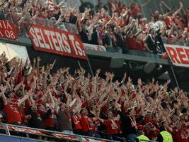 Fußball: Bayern beklagt Polizeigewalt gegen Fans in Madrid