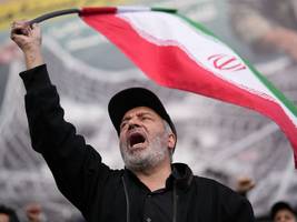 Krieg in Nahost: Ist die Waffenruhe ein Erfolg für Irans Führung?