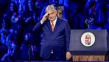 parlamentswahl in ungarn: umfrage sieht zweidrittelmehrheit für ungarische opposition