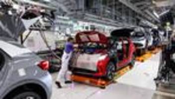 industrieaufträge: deutsche industrie verzeichnet nur ein leichtes auftragsplus