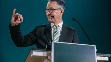 Cem Özdemir: Werdegang, Familie und politische Ziele – ein Steckbrief