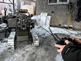 krieg in der ukraine: wie die ukraine ihre soldaten in der todeszone unsichtbar machen will