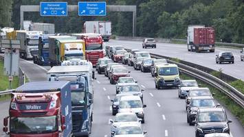 achtung, autofahrer! auf der a7 wird es donnerstag und freitag eng