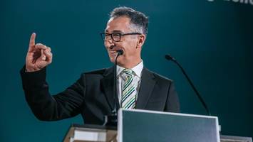 cem Özdemir: werdegang, familie und politische ziele – ein steckbrief