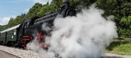 „eisenbahn-romantik“: für den erhalt der langsamkeit